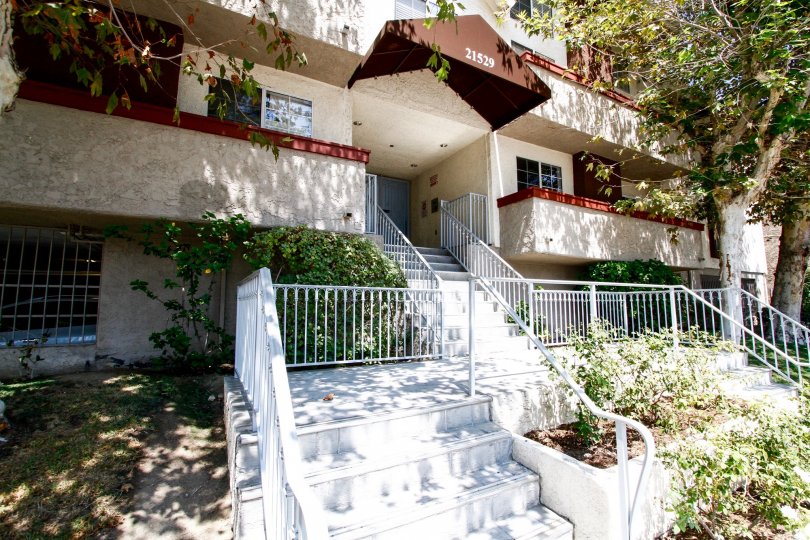 Saticoy Villas Condos, Lofts & Townhomes For Sale Saticoy Villas Real