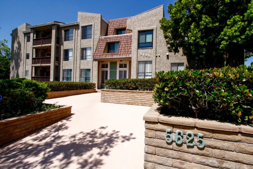 Fox Hills View Condos, Lofts & Townhomes For Sale Fox Hills View Real