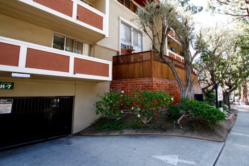 Heather Village Condos, Lofts & Townhomes For Sale Heather Village