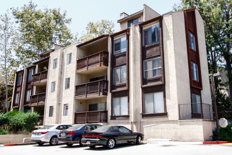 Lakeside Village Condos, Lofts & Townhomes For Sale Lakeside Village