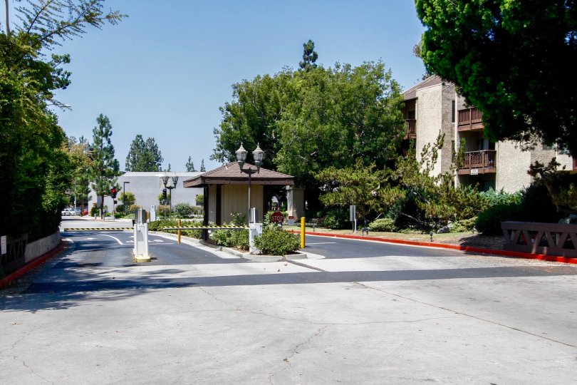 Lakeside Village Condos, Lofts & Townhomes For Sale Lakeside Village