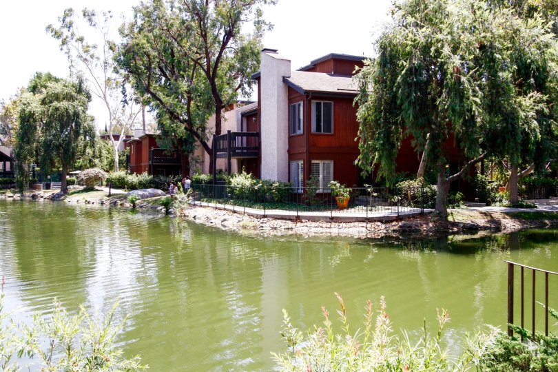Lakeside Village Condos, Lofts & Townhomes For Sale Lakeside Village
