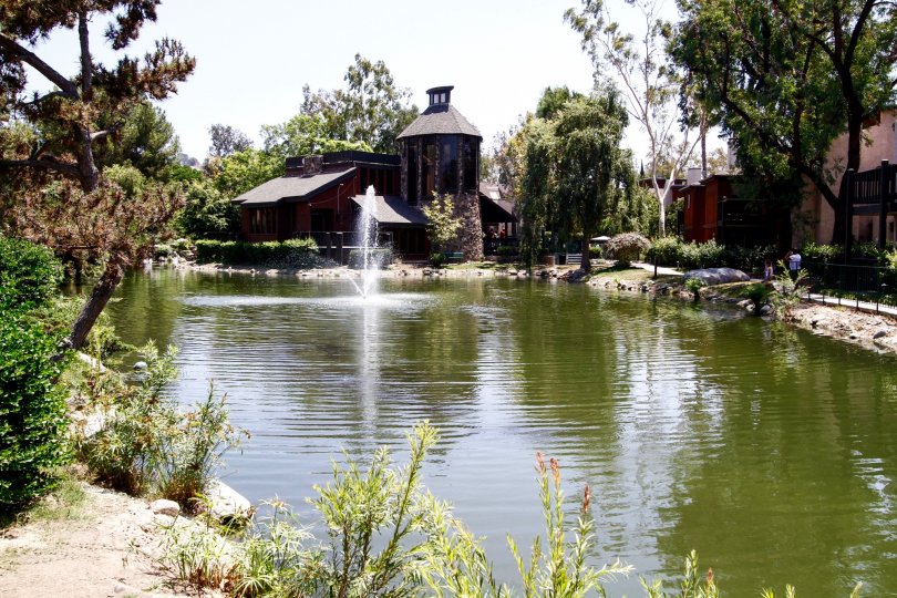 Lakeside Village Condos, Lofts & Townhomes For Sale Lakeside Village