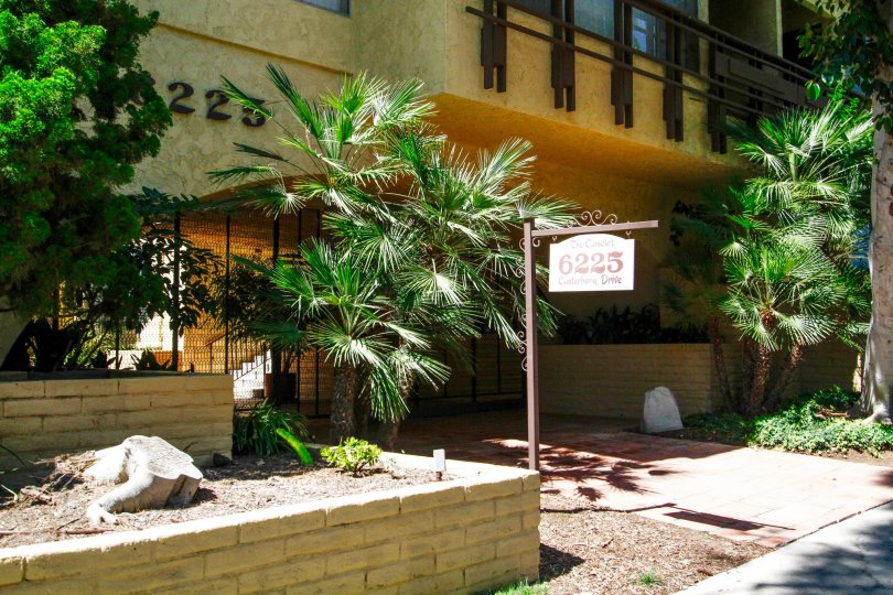 The Camelot Condos, Lofts & Townhomes For Sale The Camelot Real