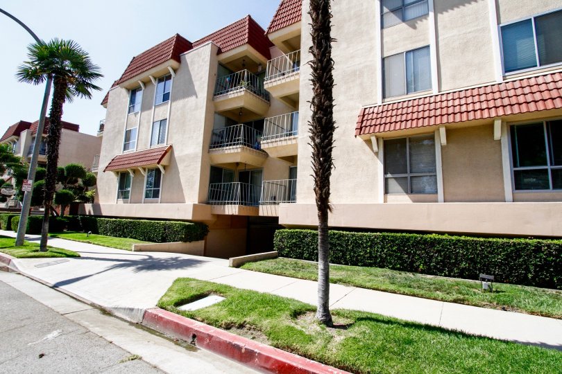 The Diplomat Condos, Lofts & Townhomes For Sale The Diplomat Real Estate The Diplomat