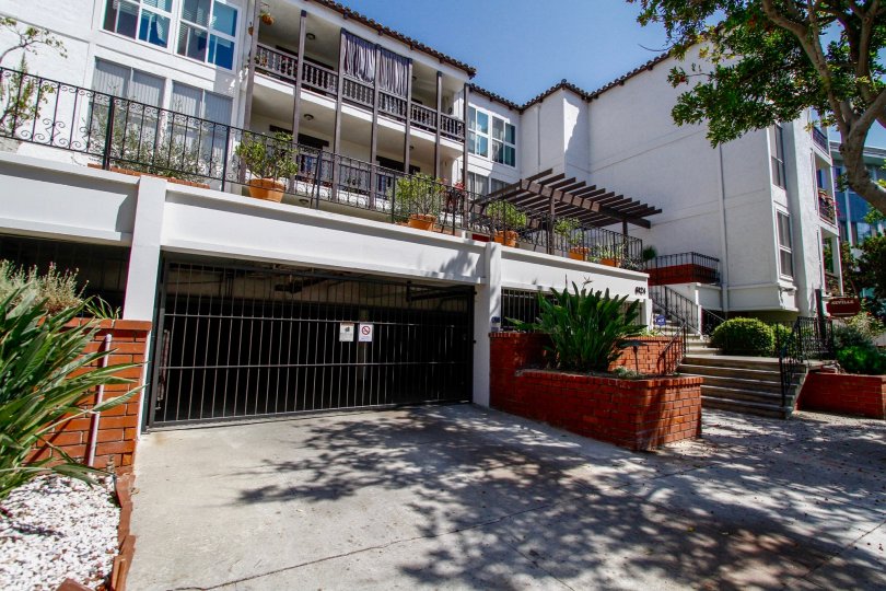 The Seville Condos, Lofts & Townhomes For Sale The Seville Real