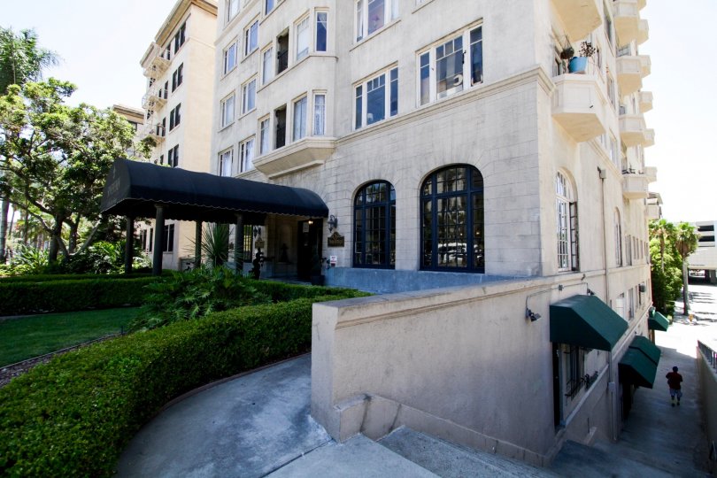 The Sovereign Condos, Lofts & Townhomes For Sale The Sovereign Real Estate The Sovereign