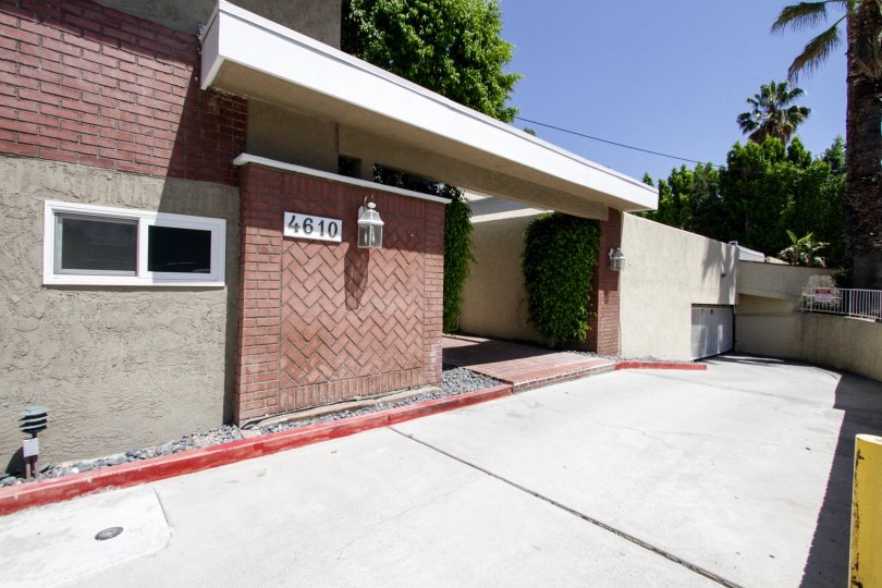 4610 Densmore Ave Condos, Lofts & Townhomes For Sale 4610 Densmore