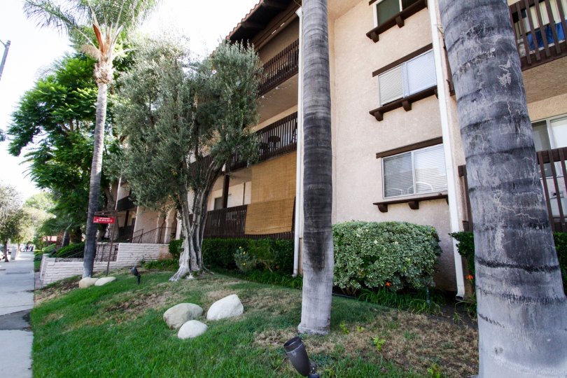 Encino Spa West Condos, Lofts & Townhomes For Sale Encino Spa West