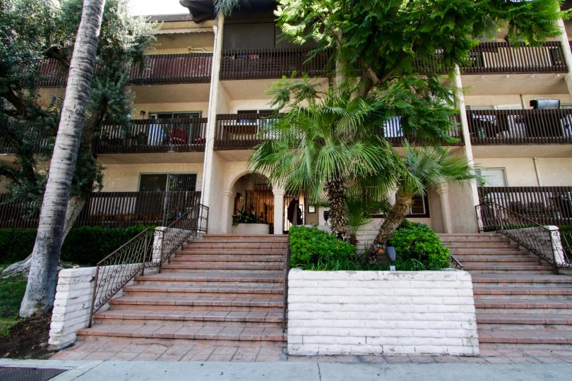 Encino Villas Condos, Lofts & Townhomes For Sale Encino Villas Real