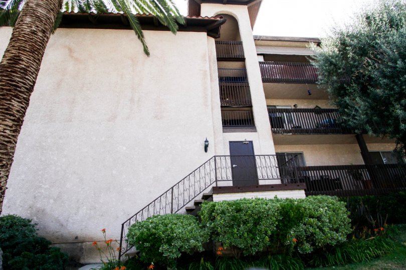 Encino Villas Condos, Lofts & Townhomes For Sale Encino Villas Real