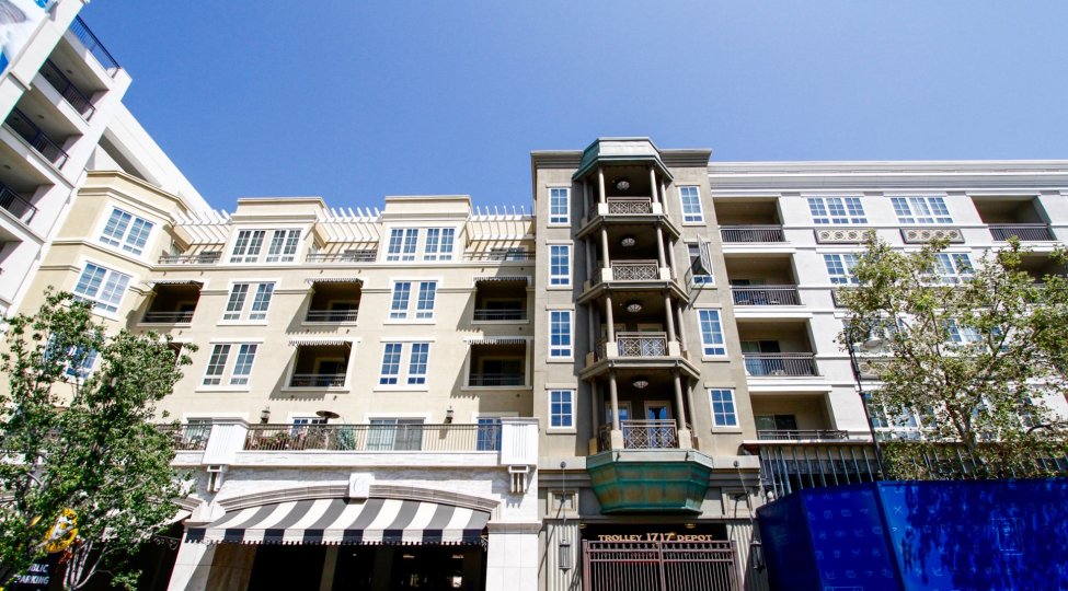 Excelsior at Americana Condos, Lofts & Townhomes For Sale Excelsior