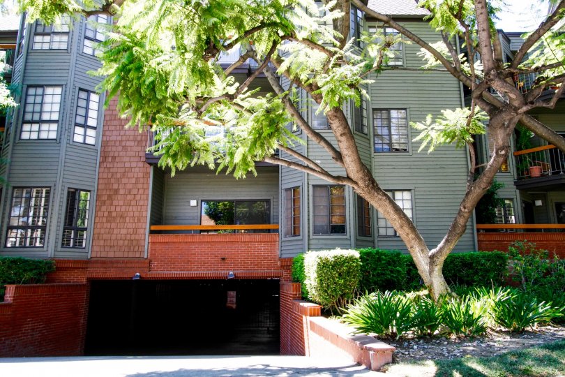 Hillside Manor Condos, Lofts & Townhomes For Sale Hillside Manor Real