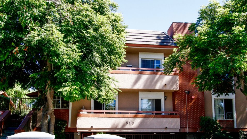 Justin Villas Condos, Lofts & Townhomes For Sale Justin Villas Real Estate Justin Villas