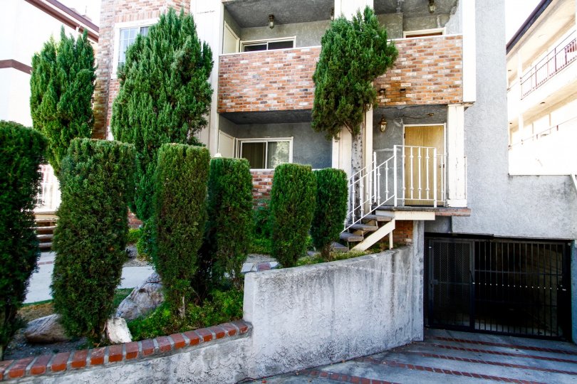 Kenwood Gardens Condos, Lofts & Townhomes For Sale Kenwood Gardens