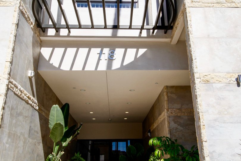 Kenwood Terrace Condos, Lofts & Townhomes For Sale Kenwood Terrace