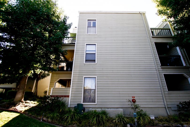 Kenwood Village Condos, Lofts & Townhomes For Sale Kenwood Village