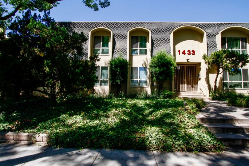 Le Chateau Condos, Lofts & Townhomes For Sale Le Chateau Real Estate