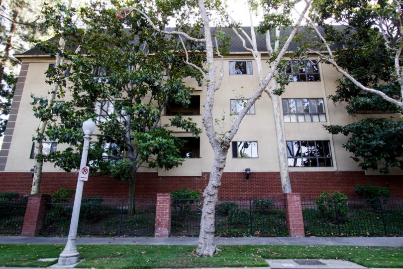 Hancock Park Terrace Condos, Lofts & Townhomes For Sale Hancock Park