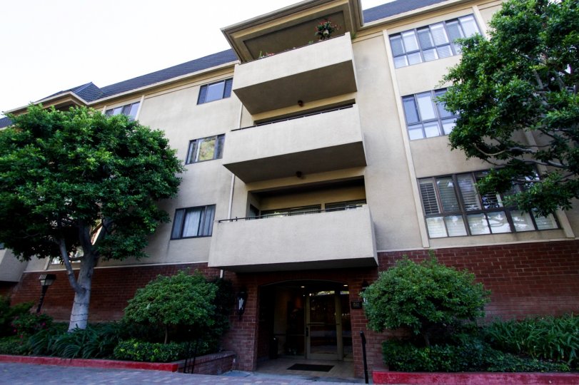 Hancock Park Terrace Condos, Lofts & Townhomes For Sale Hancock Park