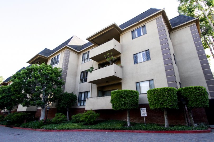 Hancock Park Terrace Condos, Lofts & Townhomes For Sale Hancock Park