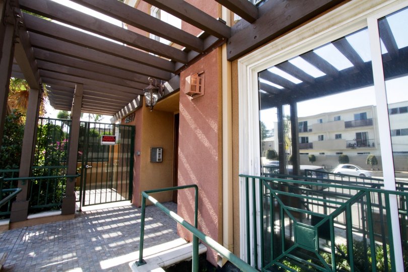 Larchmont Collection Condos, Lofts & Townhomes For Sale Larchmont Collection Real Estate