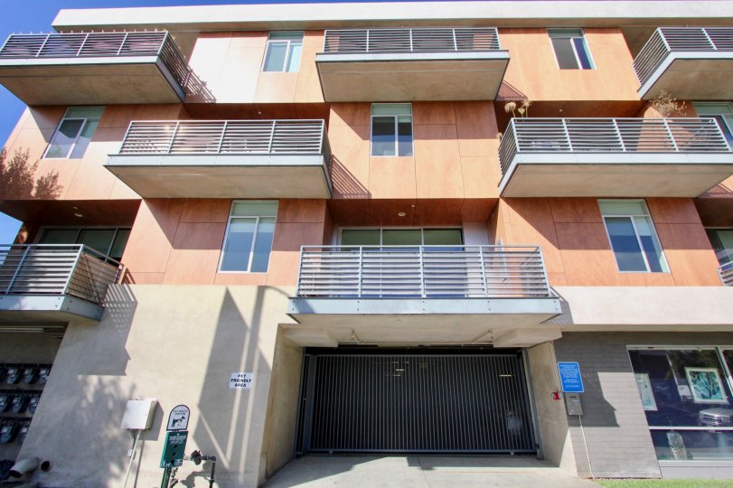 Larchmont Lofts Condos, Lofts & Townhomes For Sale Larchmont Lofts