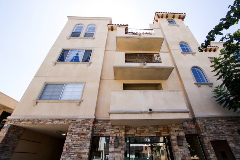 Villa La Pietra Condos, Lofts & Townhomes For Sale Villa La Pietra