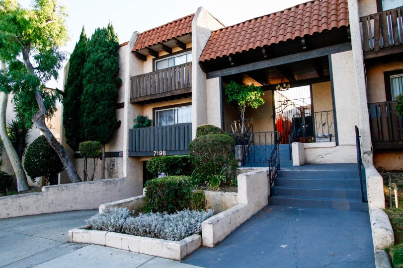 Las Casitas Condos, Lofts & Townhomes For Sale Las Casitas Real