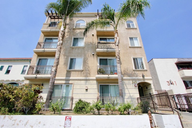 Villa Palazzo Condos, Lofts & Townhomes For Sale Villa Palazzo Real