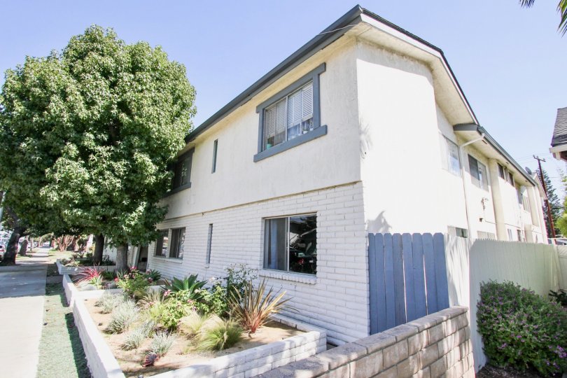 360 Gladys Ave Condos, Lofts & Townhomes For Sale 360 Gladys Ave Real