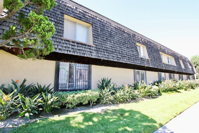 New England Manor Condos, Lofts & Townhomes For Sale New England