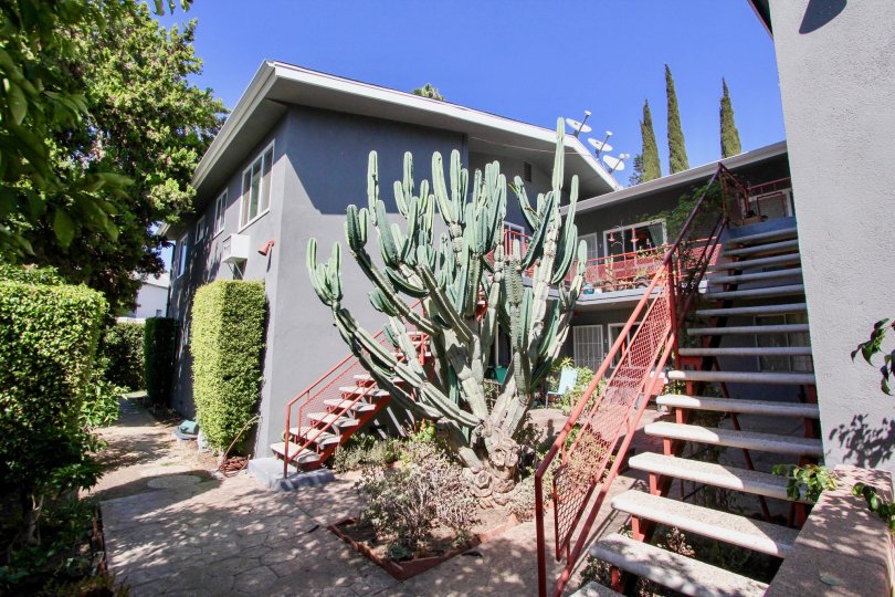 Ivanhoe Condos, Lofts & Townhomes For Sale Ivanhoe Real Estate