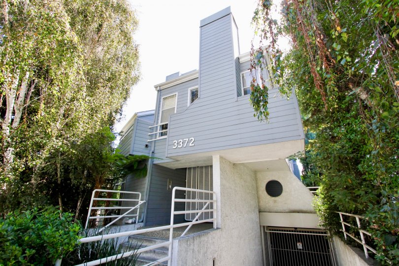 Los Feliz Villas Condos, Lofts & Townhomes For Sale Los Feliz Villas