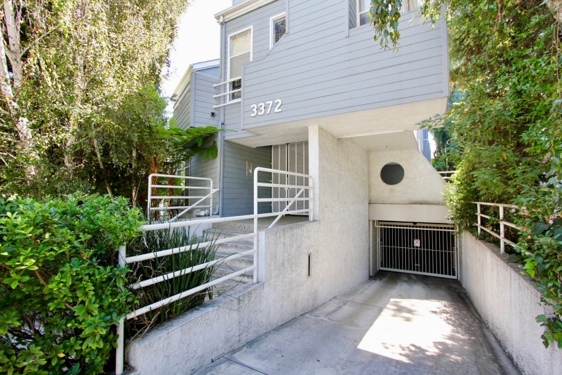 Los Feliz Villas Condos, Lofts & Townhomes For Sale Los Feliz Villas