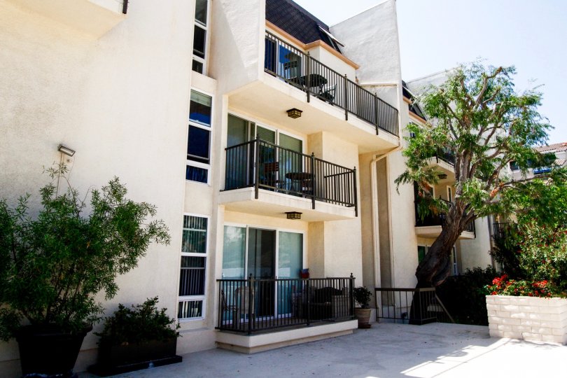Malibu Canyon Village Condos, Lofts & Townhomes For Sale Malibu