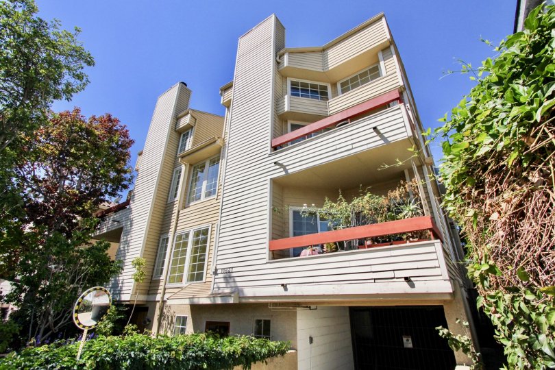 Courtleigh Condos Condos, Lofts & Townhomes For Sale Courtleigh