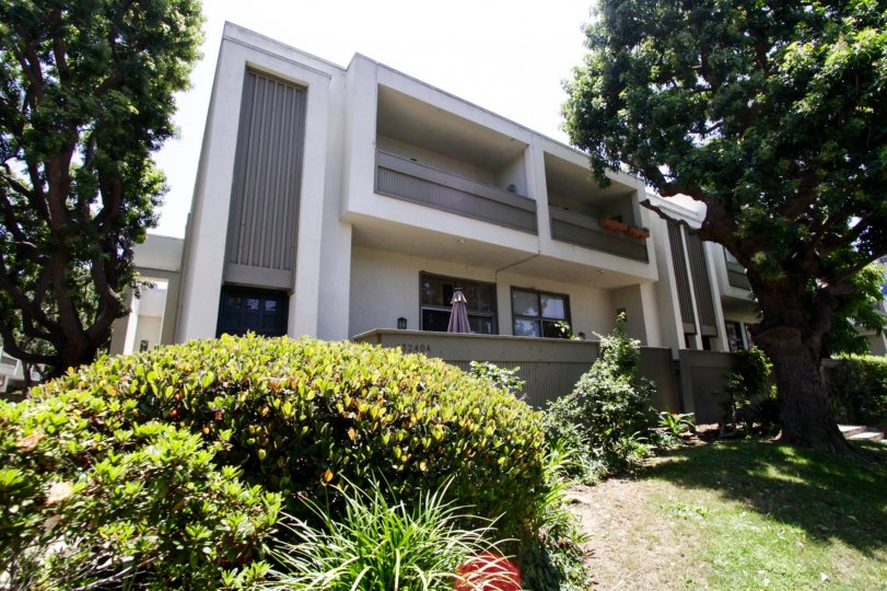 Villa San Remo Condos, Lofts & Townhomes For Sale Villa San Remo Real