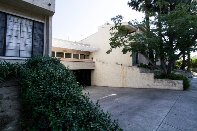 11834 Gilmore St Condos, Lofts & Townhomes For Sale | 11834 Gilmore St ...