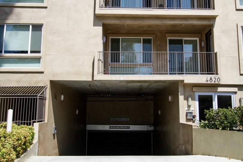 4820 Bellflower Ave Condos, Lofts & Townhomes For Sale 4820