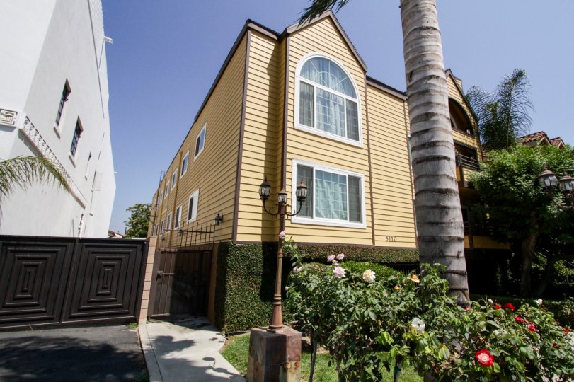 5110 Tujunga Ave Condos, Lofts & Townhomes For Sale 5110 Tujunga Ave
