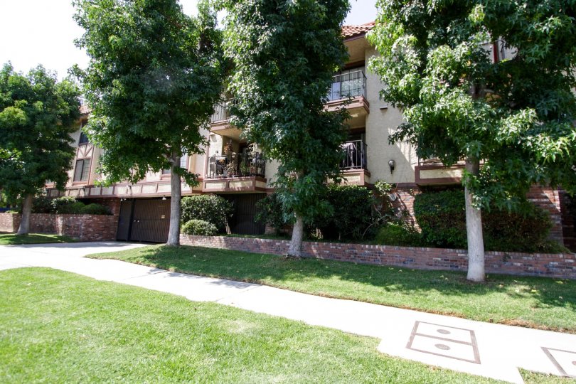 La Maida Townhomes Condos, Lofts & Townhomes For Sale La Maida