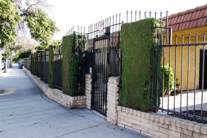 Laurel Canyon Villas Condos, Lofts & Townhomes For Sale Laurel Canyon