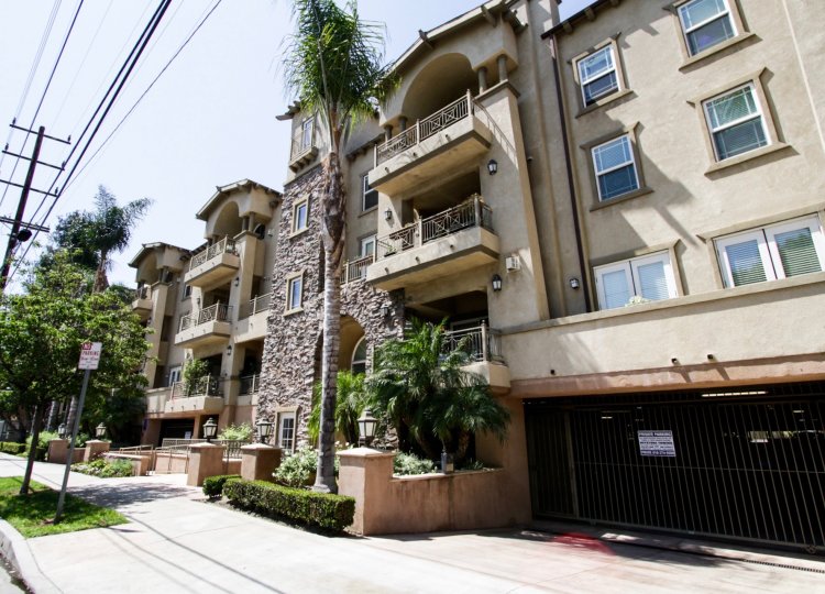 Park Toluca Condos, Lofts & Townhomes For Sale Park Toluca Real