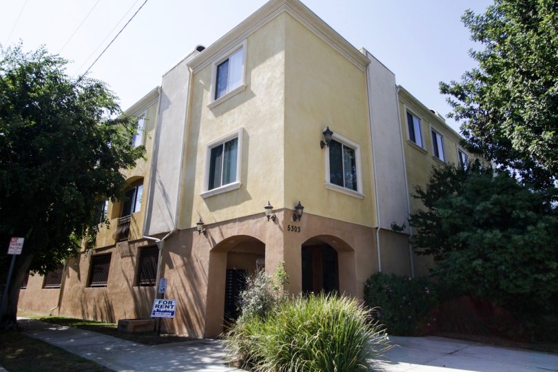 Satsuma Villas Condos, Lofts & Townhomes For Sale Satsuma Villas Real