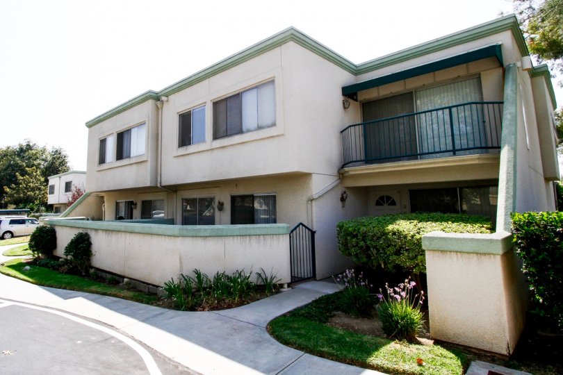 Peppertree Northridge Condos, Lofts & Townhomes For Sale Peppertree