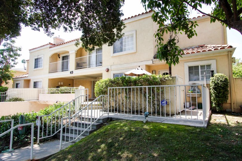 49 N Parkwood Ave Condos, Lofts & Townhomes For Sale 49 N Parkwood