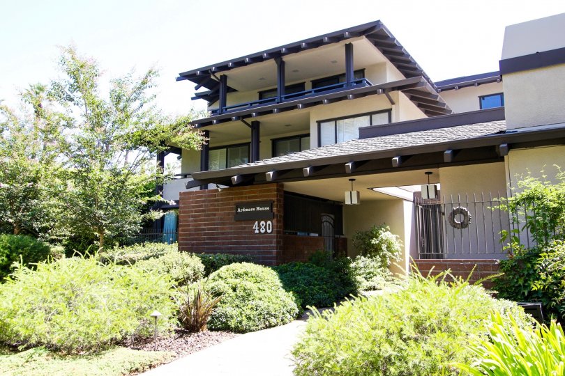 Ardmore House Condos, Lofts & Townhomes For Sale Ardmore House Real