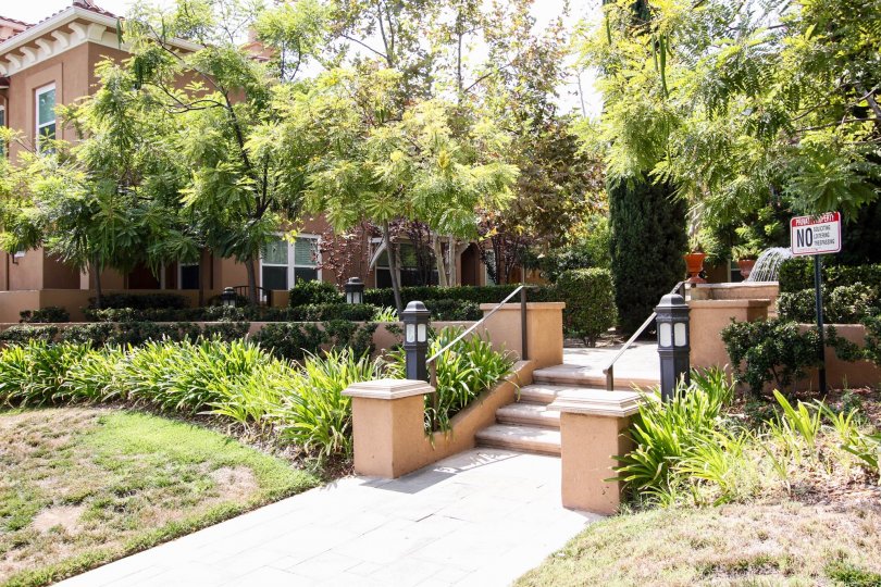 Artisan Square Condos, Lofts & Townhomes For Sale Artisan Square Real