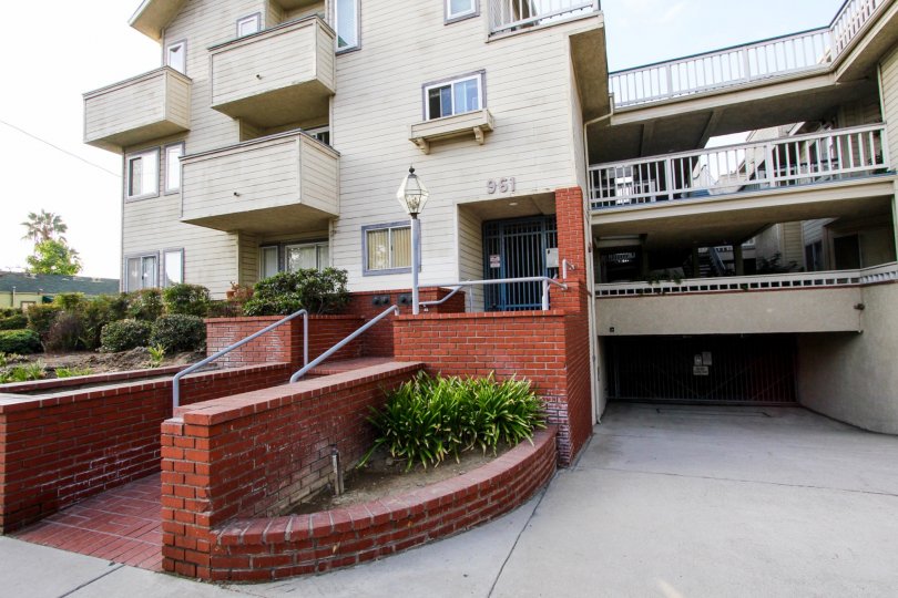 California Villas Condos, Lofts & Townhomes For Sale California